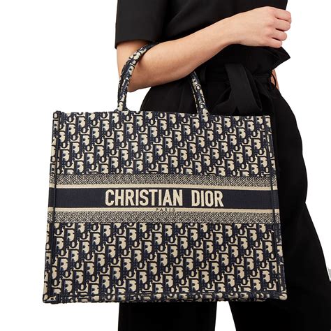 dior wallet men singapore|christian dior tote bag singapore.